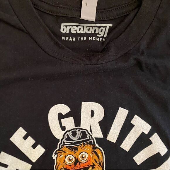 Let The Gritty Win Graphic T Shirt Philly Size Medium Black - Picture 4 of 5